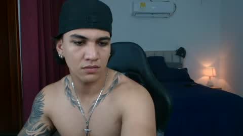Snapshot of mr_maximo chatting on 07-04-26, 01:23 mr_maximo online show from 07-04-26, 01:23