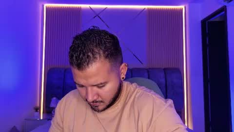 Snapshot of mr_mikee_ chatting on 07-31-26, 03:06 MIKEE online show from 07-31-26, 03:06