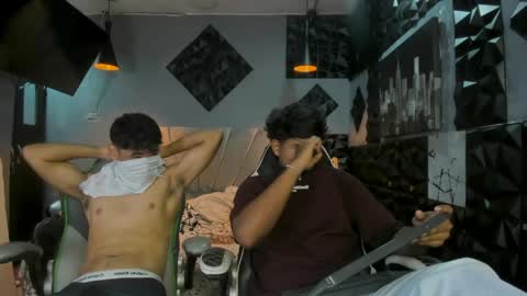 Snapshot of mr_mois chatting on 05-19-26, 05:25 mr_mois online show from 05-19-26, 05:25