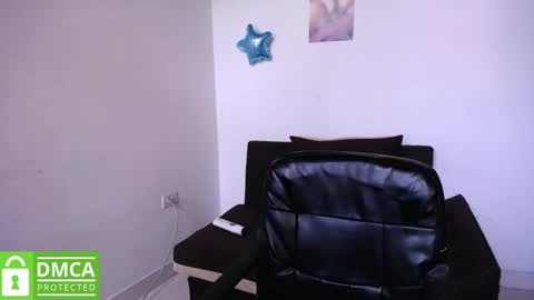 Mr  Mrs Curie online show from 01-29-25, 08:35