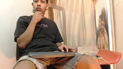 Snapshot of mr_stiven_ chatting on 11-03-25, 02:13 mr_stiven_ online show from 11-03-25, 02:13