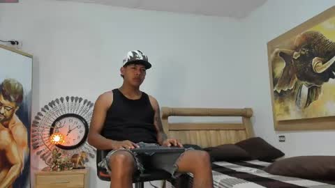 mr_stiven_ online show from 05-05-26, 02:52
