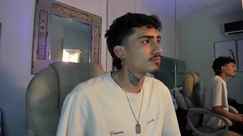 Snapshot of mr_strike chatting on 12-02-25, 03:23 MR online show from 12-02-25, 03:23