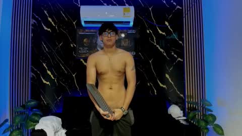 yisuz online show from 03-18-26, 07:06