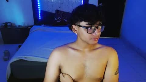 Snapshot of mr_yisuz chatting on 06-19-26, 11:36 yisuz online show from 06-19-26, 11:36
