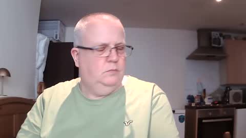 Snapshot of mralistairgoldiegmailcom chatting on 04-06-26, 12:50 Professor-Perv online show from 04-06-26, 12:50