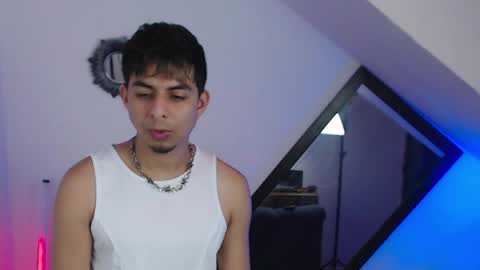 Snapshot of mralpha_latino chatting on 05-02-26, 04:39 Alpha LATINO online show from 05-02-26, 04:39