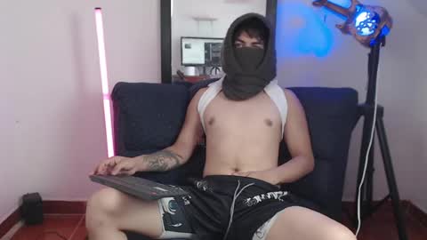 Snapshot of mralpha_latino chatting on 05-08-26, 07:03 Alpha LATINO online show from 05-08-26, 07:03