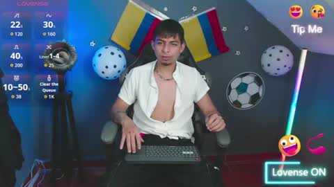 Snapshot of mralpha_latino chatting on 06-17-26, 06:16 Alpha LATINO online show from 06-17-26, 06:16