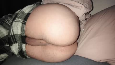 Snapshot of mrandmssin chatting on 10-05-25, 04:38 mrandmssin online show from 10-05-25, 04:38