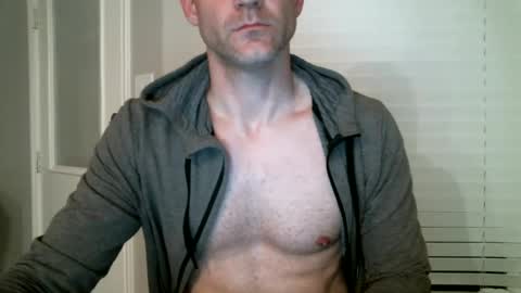 MrAsstastix online show from 03-08-25, 05:38