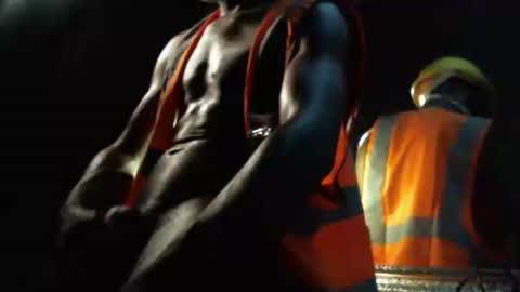 Snapshot of mrbigdiq chatting on 01-10-25, 02:04 MrBigDiQ1 online show from 01-10-25, 02:04