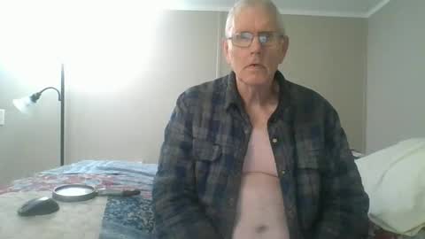 Snapshot of mrbill55 chatting on 11-01-25, 07:27 mrbill55 online show from 11-01-25, 07:27