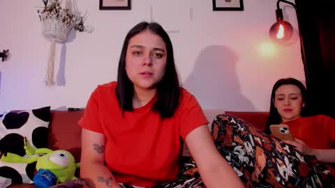 Laura online show from 02-22-26, 03:07