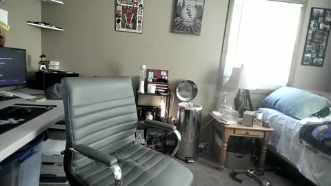 Snapshot of mrclean_55 chatting on 09-17-25, 09:05 MrClean55 online show from 09-17-25, 09:05