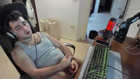 Snapshot of mrclean_97 chatting on 02-19-25, 04:00 GoodBoy online show from 02-19-25, 04:00