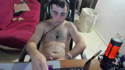 Snapshot of mrclean_97 chatting on 10-19-25, 09:37 GoodBoy online show from 10-19-25, 09:37