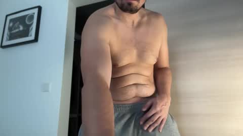 Snapshot of mrcumonface1 chatting on 11-22-25, 12:04 mrcumonface1 online show from 11-22-25, 12:04