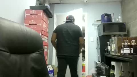 Snapshot of mrdelite1234 chatting on 03-19-26, 05:39 mrdelite1234 online show from 03-19-26, 05:39