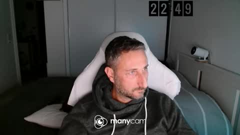 Snapshot of mrdr0o0o chatting on 11-06-25, 09:48 mrdr0o0o online show from 11-06-25, 09:48