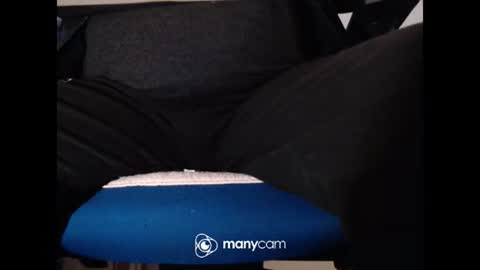 Snapshot of mrduplo1975 chatting on 11-16-25, 02:33 MrJohnsen1975 online show from 11-16-25, 02:33