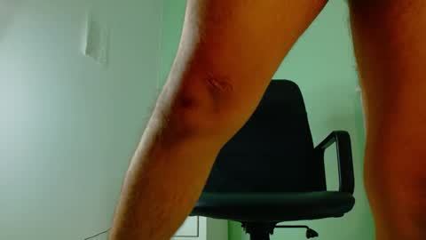 Mr Fox online show from 11-24-25, 07:24