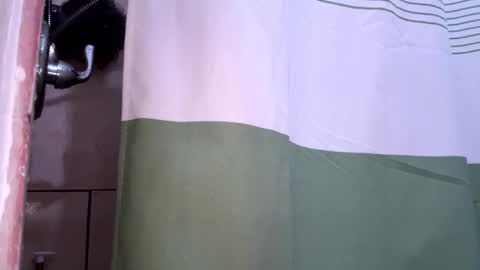 Snapshot of mrfrankfuckforfree chatting on 01-23-25, 06:06 mrfrankfuckforfree online show from 01-23-25, 06:06