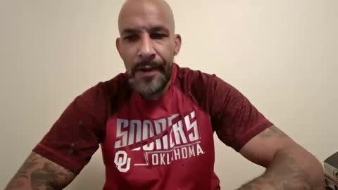 Snapshot of mrfuckyourite chatting on 11-02-25, 04:31 mrfuckyourite online show from 11-02-25, 04:31