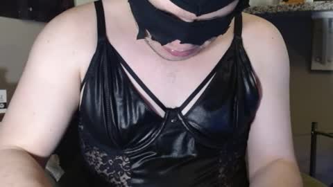 Snapshot of mrgirthygyatt chatting on 04-10-26, 02:50 mrgirthygyatt online show from 04-10-26, 02:50