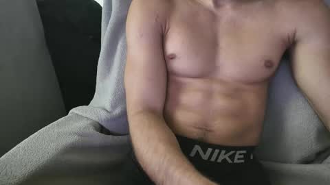 Snapshot of mrgokrazy chatting on 01-08-26, 06:32 Savage online show from 01-08-26, 06:32