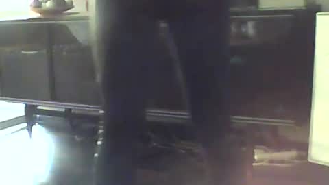 Snapshot of mrhandsomelovee chatting on 01-09-25, 09:59 Nikola online show from 01-09-25, 09:59