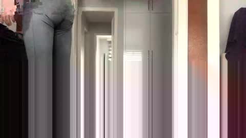 Snapshot of mrhandsomelovee chatting on 02-15-25, 12:11 Nikola online show from 02-15-25, 12:11