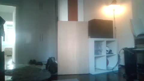 Snapshot of mrhandsomelovee chatting on 02-15-26, 07:51 Nikola online show from 02-15-26, 07:51