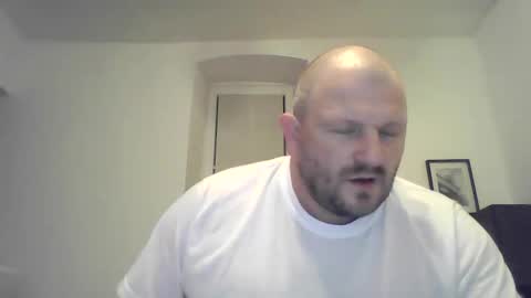 Snapshot of mrhotsex69 chatting on 09-16-25, 08:54 mrhotsex69 online show from 09-16-25, 08:54