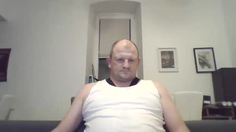 Snapshot of mrhotsex69 chatting on 10-25-25, 12:40 mrhotsex69 online show from 10-25-25, 12:40