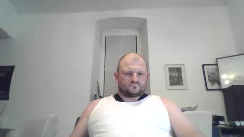 Snapshot of mrhotsex69 chatting on 11-18-25, 11:15 mrhotsex69 online show from 11-18-25, 11:15