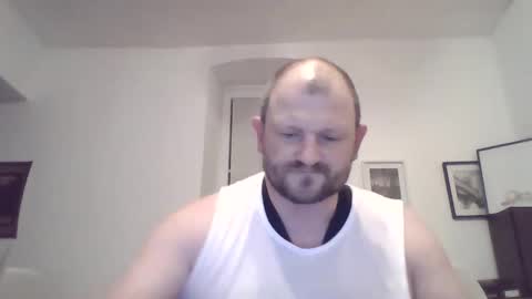 Snapshot of mrhotsex69 chatting on 11-30-25, 01:42 mrhotsex69 online show from 11-30-25, 01:42