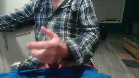 Snapshot of mrjackstraw469 chatting on 10-27-25, 02:26 mrjackstraw469 online show from 10-27-25, 02:26