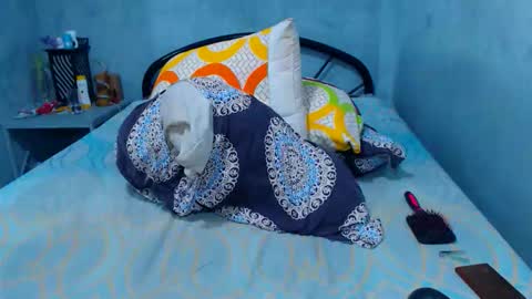 mrladybunnycock online show from 10-19-25, 03:07