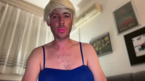 TaleOfLaura online show from 06-28-26, 10:27