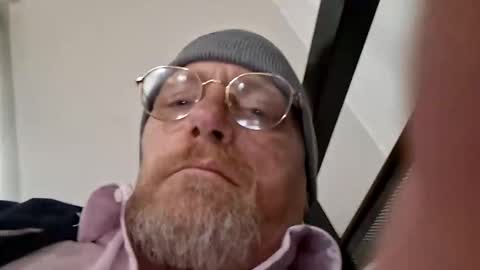 Snapshot of mrnmrsfucks4u chatting on 04-28-26, 09:53 mrnmrsfucks4u online show from 04-28-26, 09:53