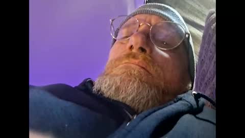 Snapshot of mrnmrsfucks4u chatting on 04-30-26, 08:57 mrnmrsfucks4u online show from 04-30-26, 08:57