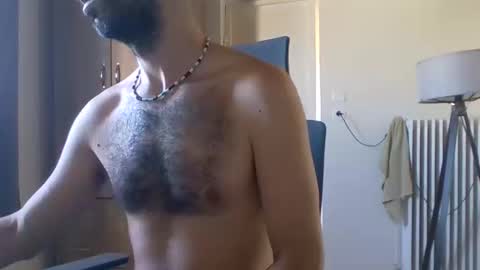 Snapshot of mrralph__90 chatting on 05-28-26, 07:05 Mrralph online show from 05-28-26, 07:05