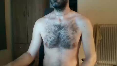 Snapshot of mrralph__90 chatting on 05-31-26, 06:09 Mrralph online show from 05-31-26, 06:09