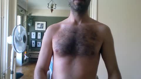 Snapshot of mrralph__90 chatting on 06-15-26, 06:48 Mrralph online show from 06-15-26, 06:48