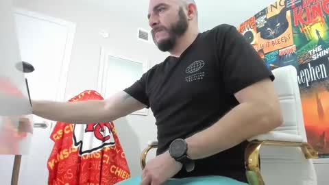 Snapshot of mrricomustachio chatting on 01-10-25, 04:33 Rico online show from 01-10-25, 04:33