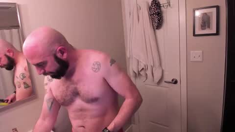 Snapshot of mrricomustachio chatting on 02-01-25, 07:05 Rico online show from 02-01-25, 07:05