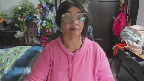 mrs_mommy online show from 12-17-25, 11:33