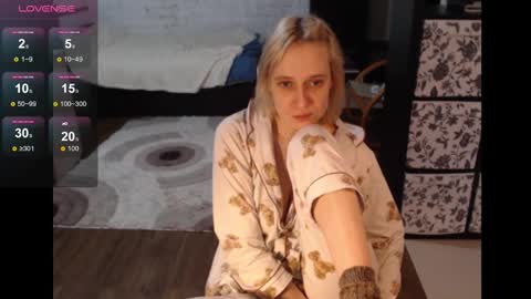 Sasha online show from 12-20-24, 09:43