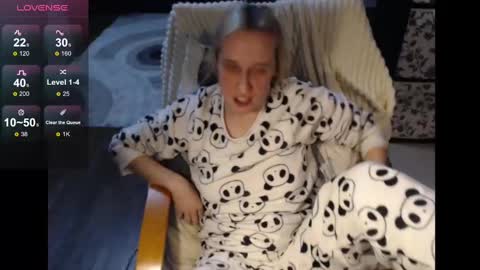 Sasha online show from 01-05-25, 06:13